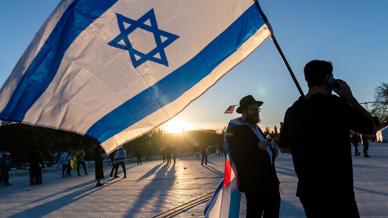 以色列和哈马斯的停战谈判可能缓解纽约的紧张局势